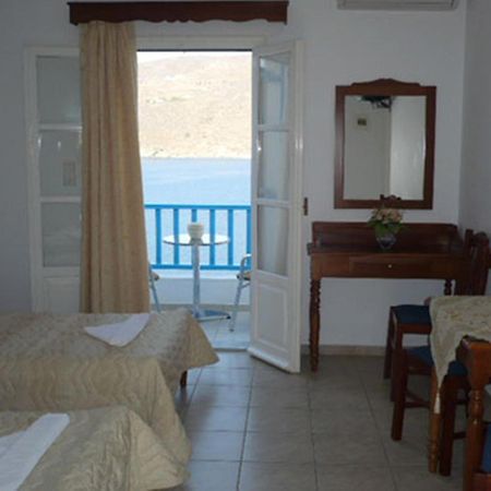 Hotel Filoxenia Aegiali Exterior photo